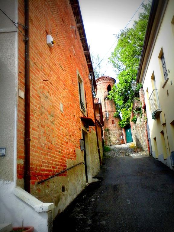 Il Cortiletto Dei Capperi Bed & Breakfast Gassino Torinese Eksteriør bilde